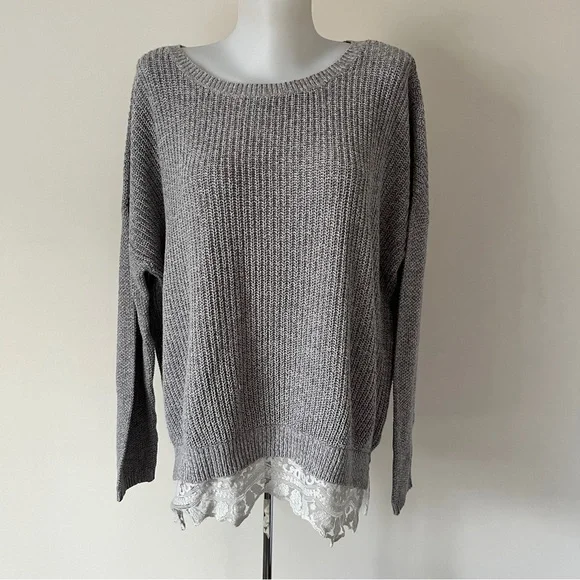 Urban Outfitters Pins & Needles Oversized Lace Trim Sweater Gray Knit Cozy Sz M - Picture 5 of 12